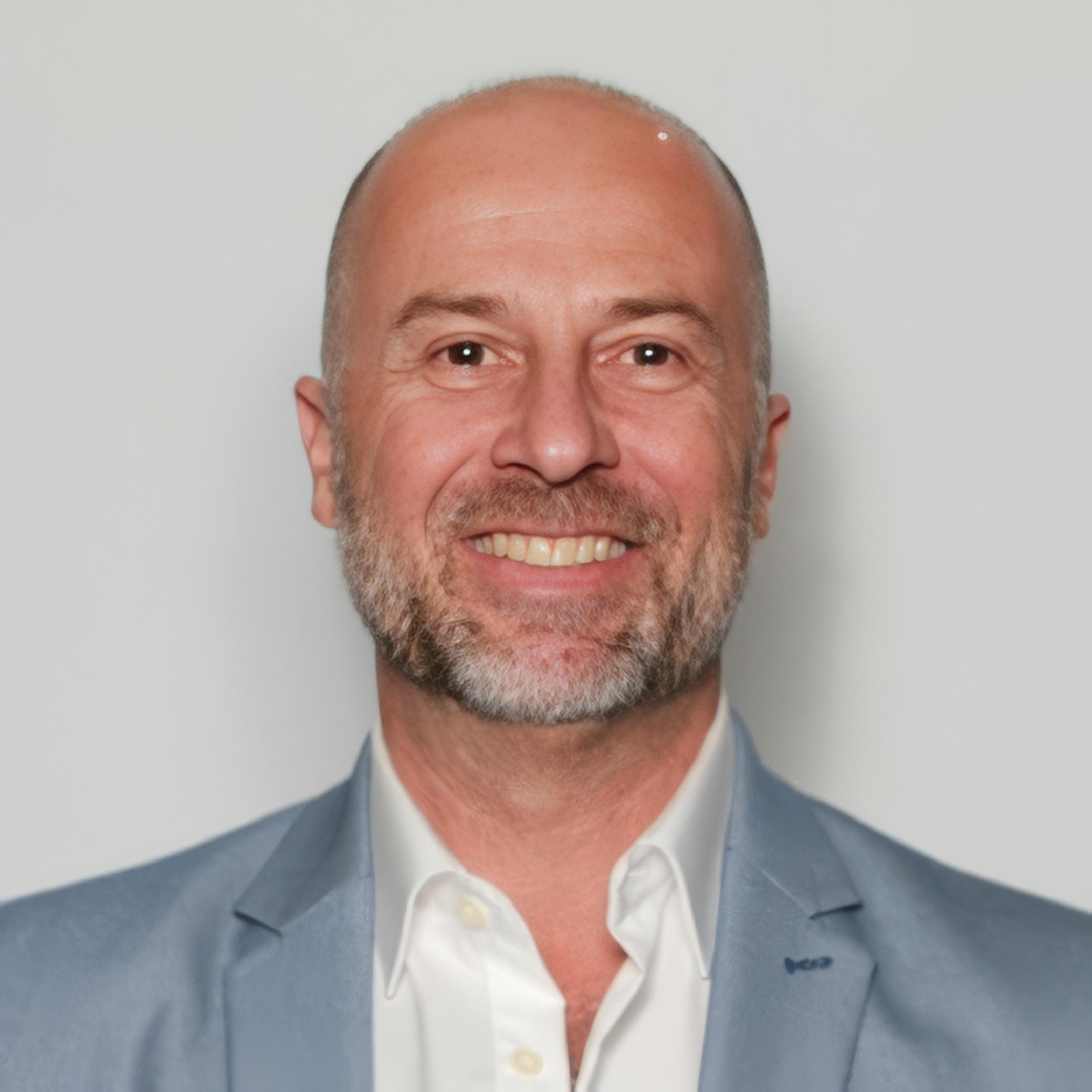 Daniel L.